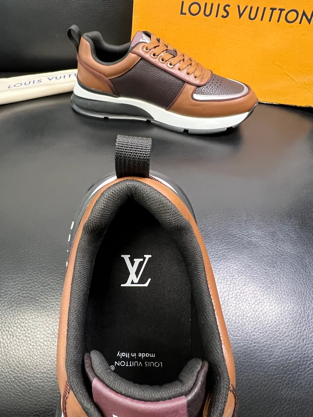 Men's shoes 💰 780 Lv High quality top crafts Louis Vuitton, sports sneakers counter synchronization, uppers imported from Italy, high-quality splicing with colorful and complex crafts, imported lambswool lining soft and comfortable, soles: original soles specially provided by the original factory, T men's shoes 💰U exclusive movable molded soles super comfortable, original and single goods, high quality, welcome to compare, code number 39-44 (customized 38 45)